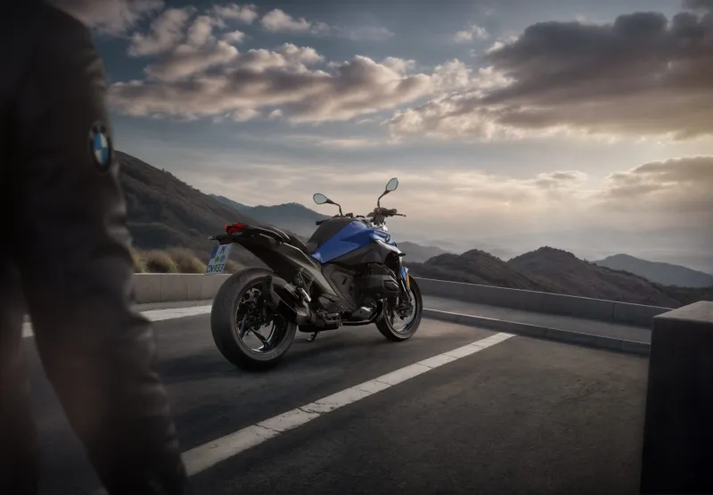 BMW R 1300 R in Action