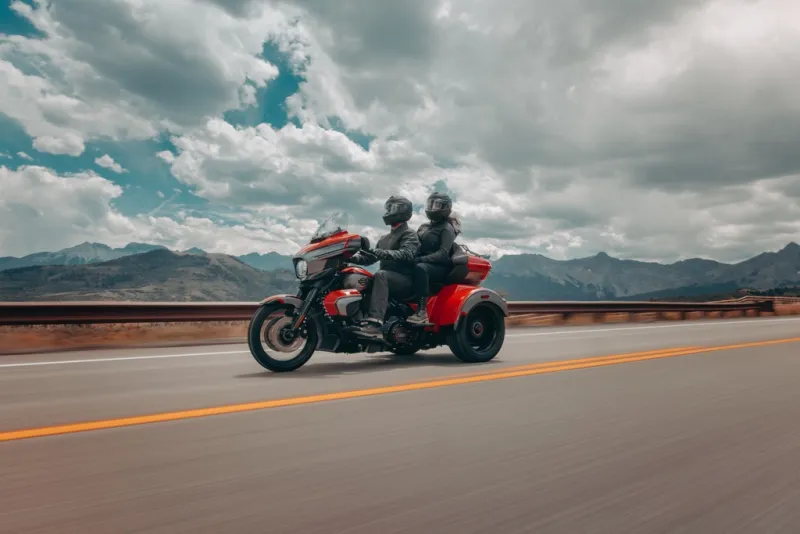 Harley-Davidson Road Glide Limited in Action