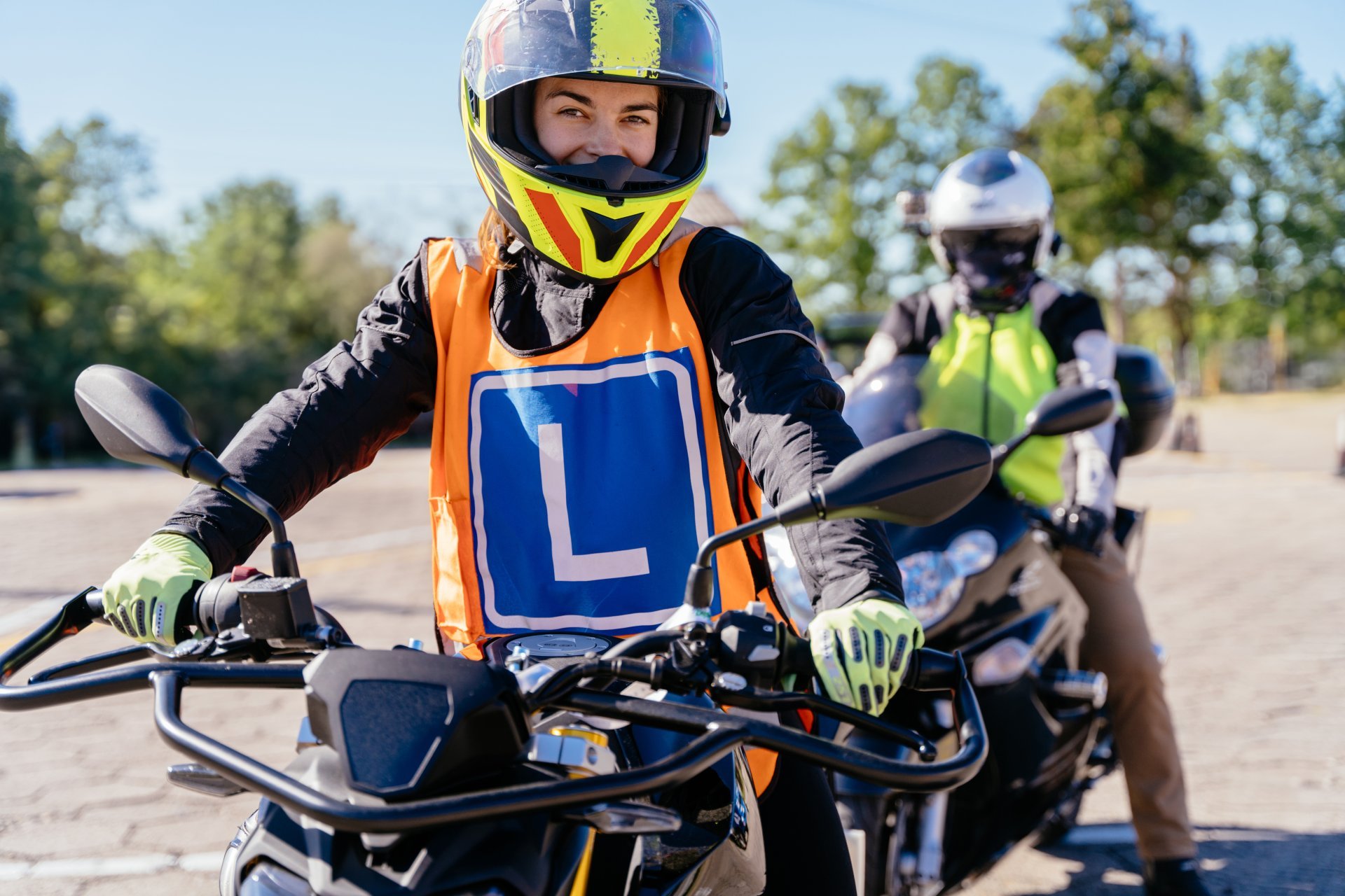 A1-Führerschein ab 16: Deine erste 125er - Motorrad Wissen für Einsteiger