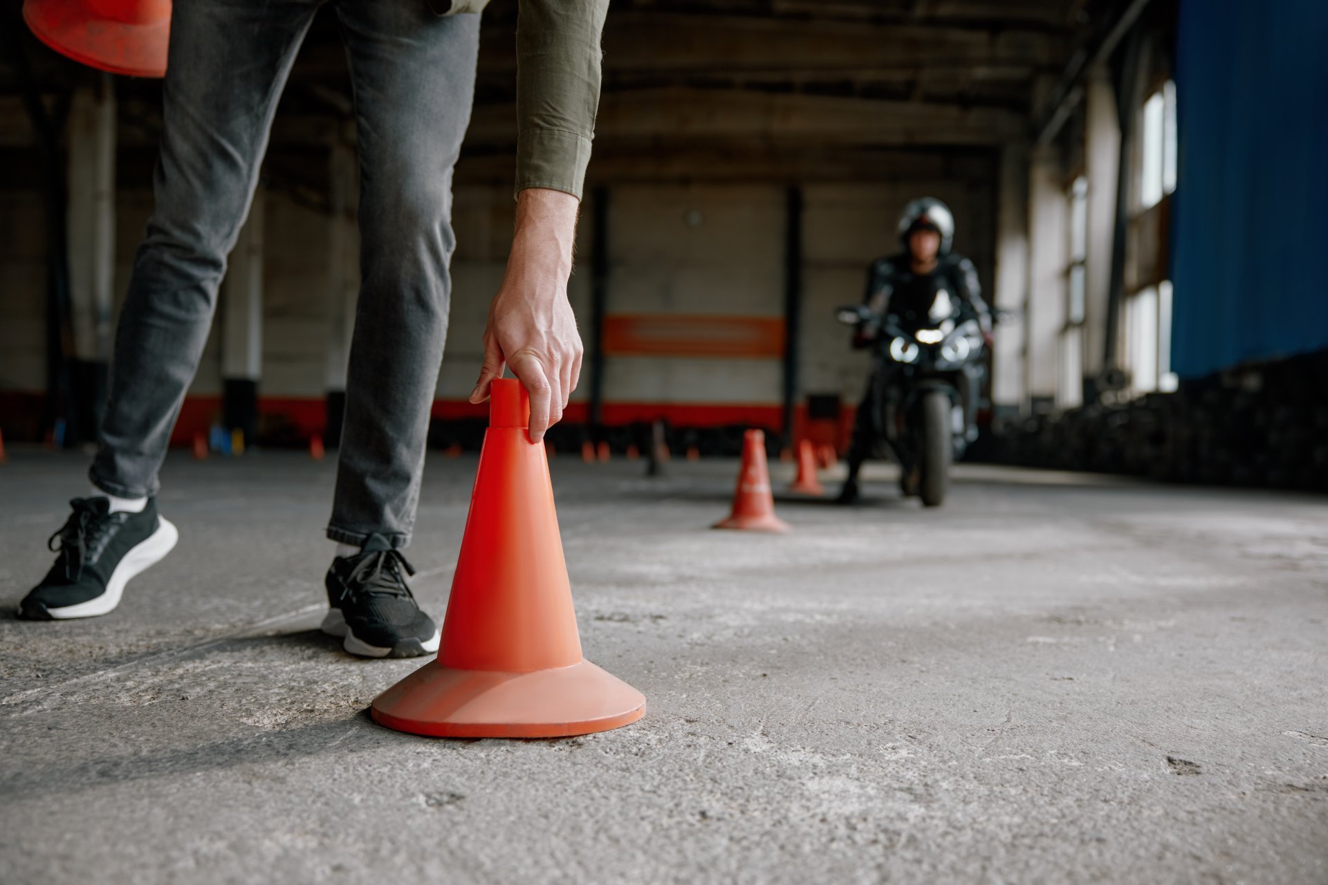 Fahrsicherheitstraining: Lohnt es sich? - Motorrad Wissen für Einsteiger