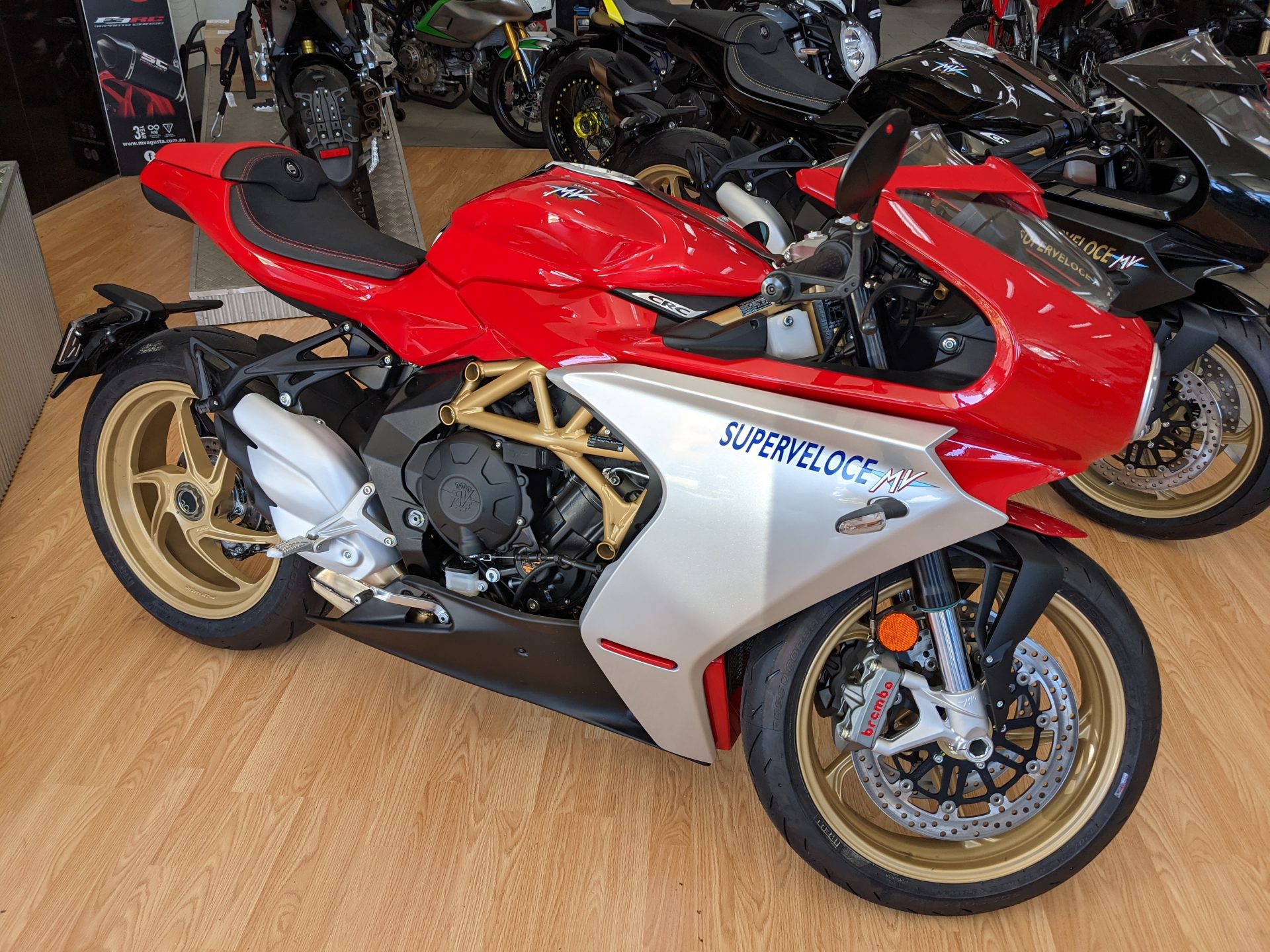MV Agusta Superveloce 800