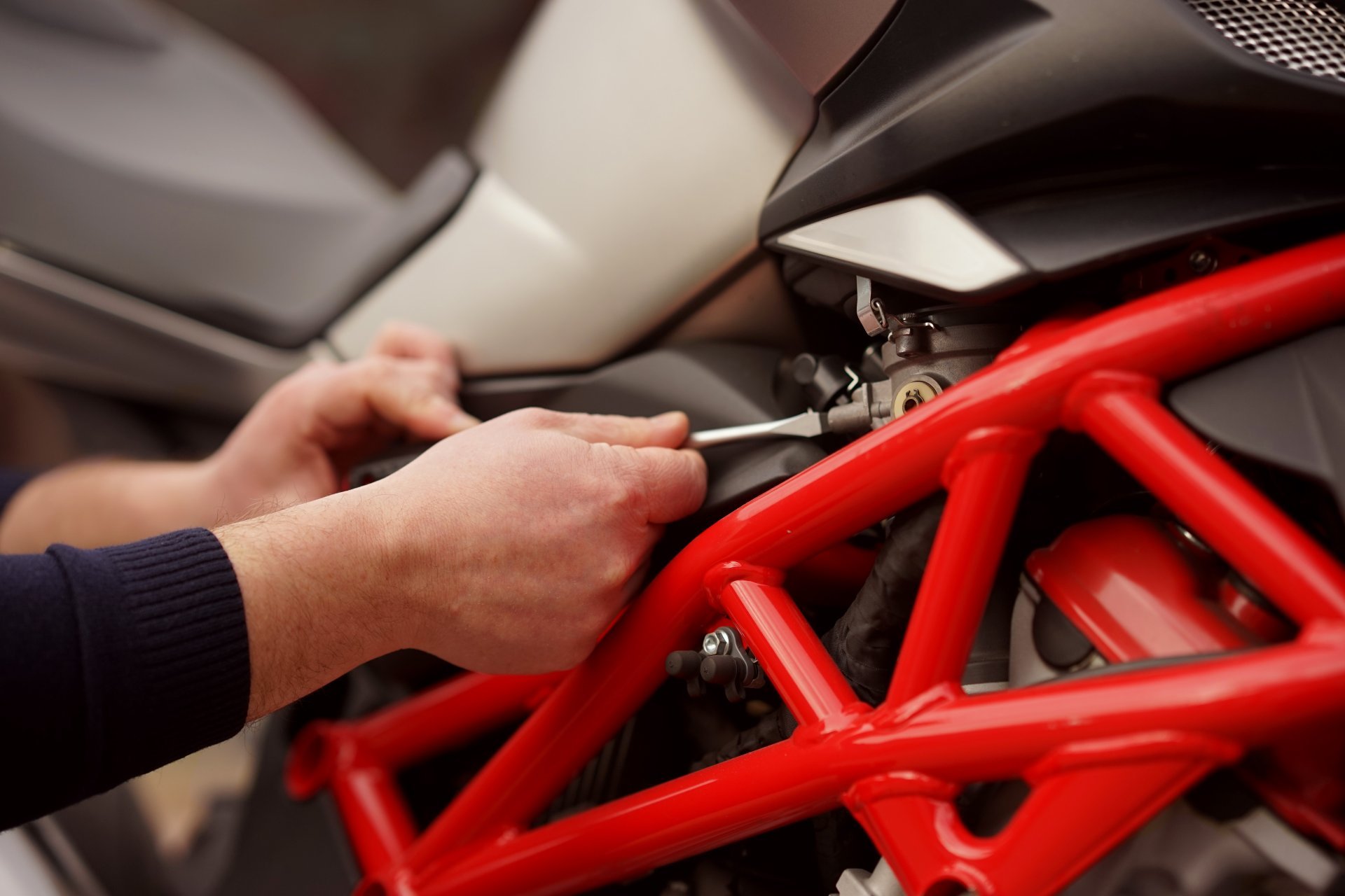 Fahrwerkseinstellung für Einsteiger - Motorrad Wissen für Einsteiger