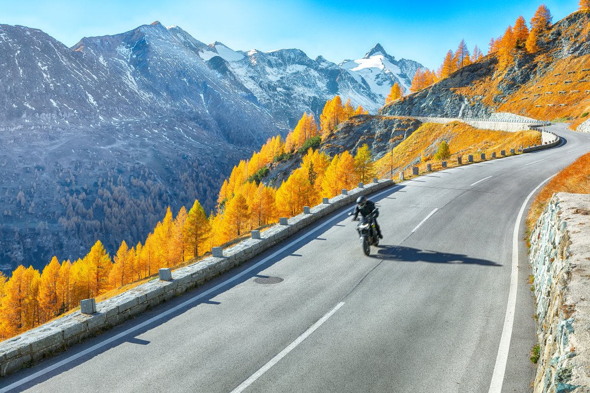 Wetterumschwung im Gebirge - Vom Sonnenschein in die Katastrophe - Motorrad Sicherheit