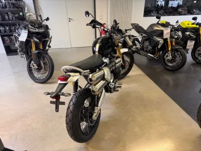 Triumph Scrambler 1200 XE