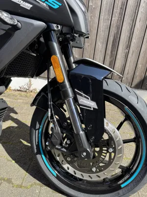 CF Moto 125NK