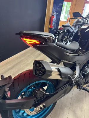 CF Moto 800NK