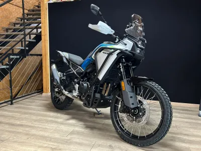 CF Moto 450MT mit Zubehör