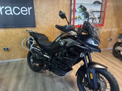 CF Moto 800MT Explore