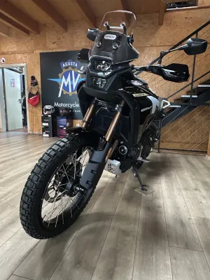 CF Moto 450MT