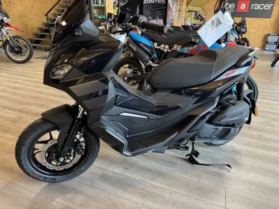 Aprilia SR GT 125