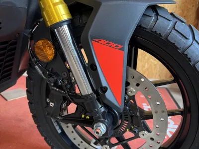 Aprilia SR GT 400