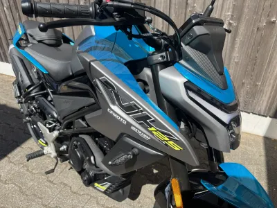 CF Moto 125NK